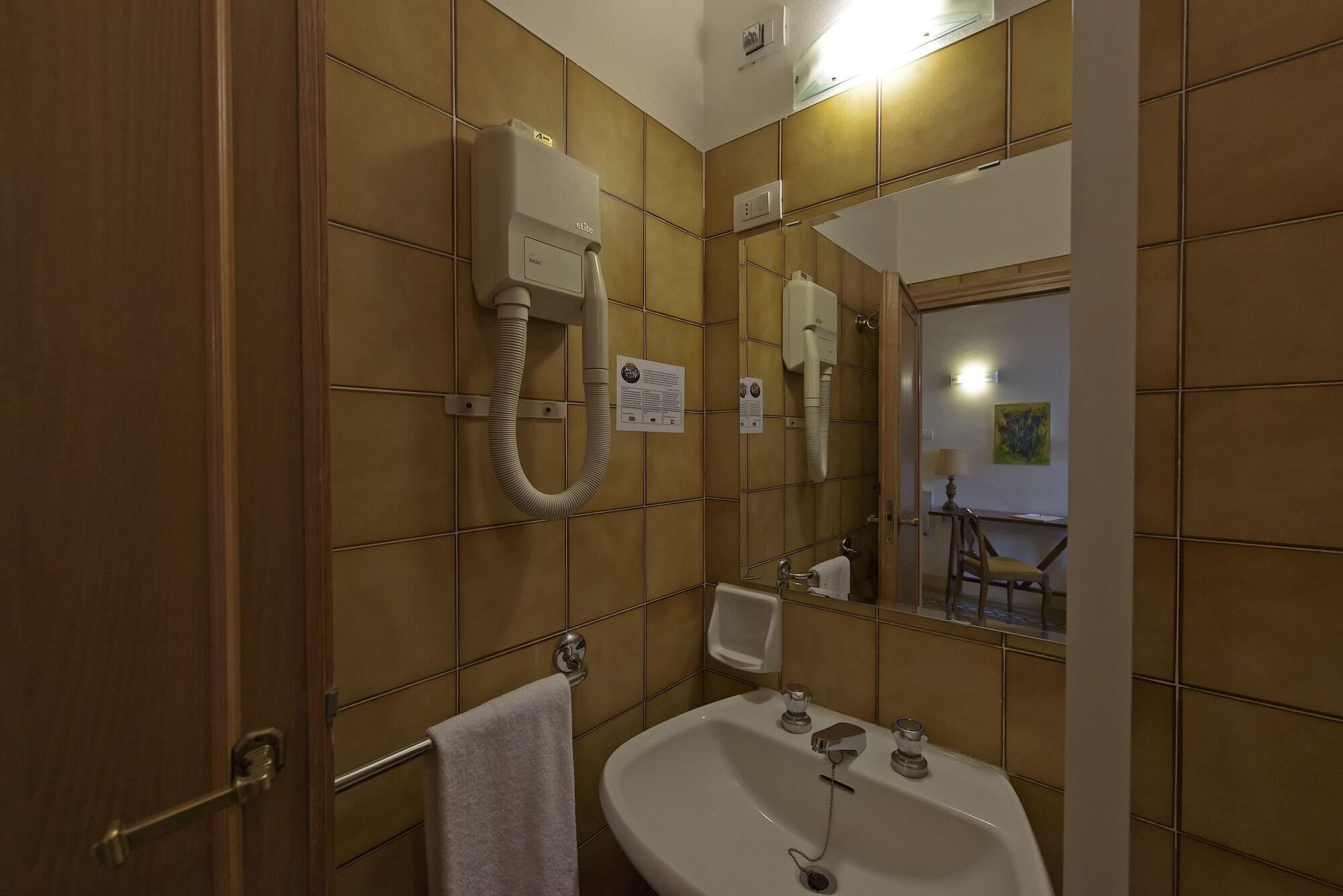Giotto Park Hotel Бивильяно Экстерьер фото